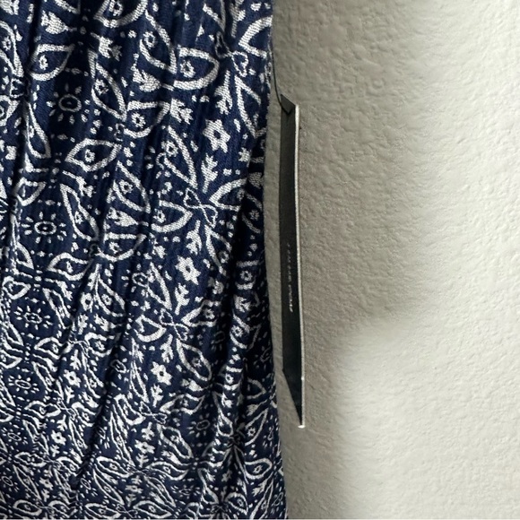 NWT Lulu’s Field Day Navy Blue Print Tie-Strap Maxi Dress Size S - Picture 4 of 5